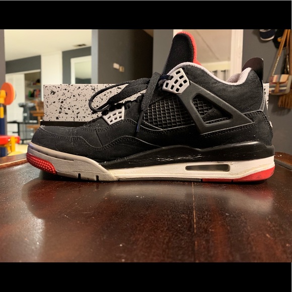Air Jordan 4 Retro Bred - Picture 2 of 3